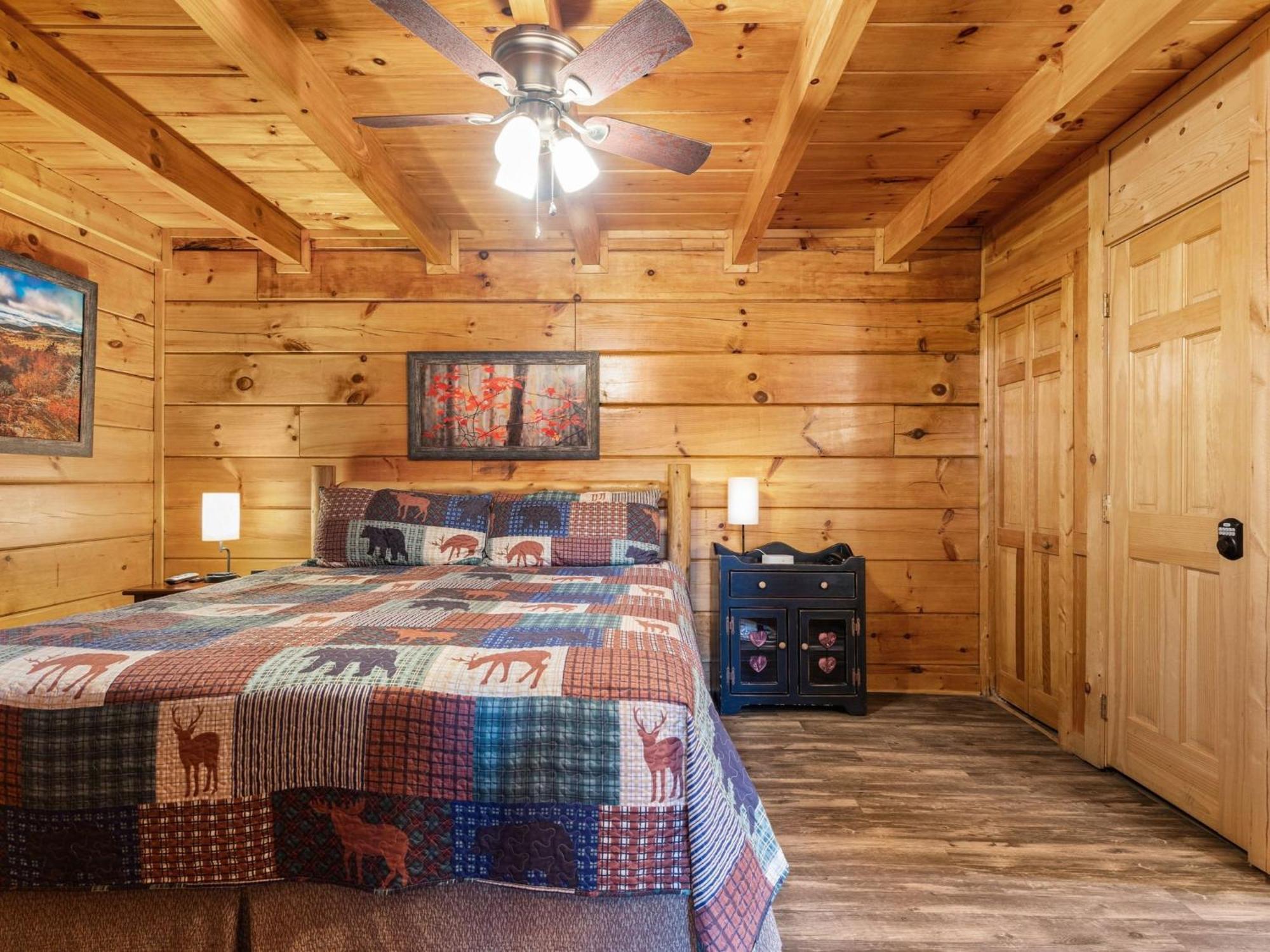 Er40 - The Bear Pause -Great Location,,,Close To All The Action! Cabin Pigeon Forge Zewnętrze zdjęcie