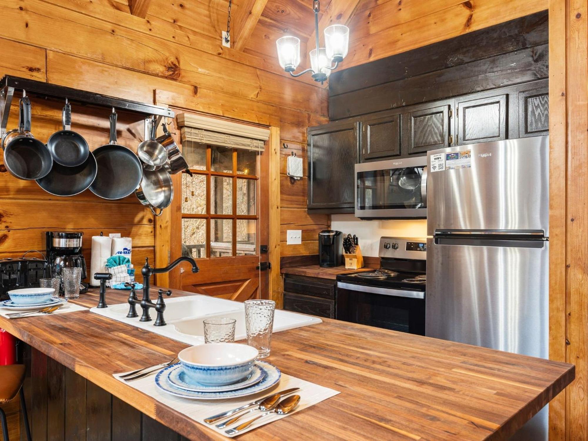 Er40 - The Bear Pause -Great Location,,,Close To All The Action! Cabin Pigeon Forge Zewnętrze zdjęcie